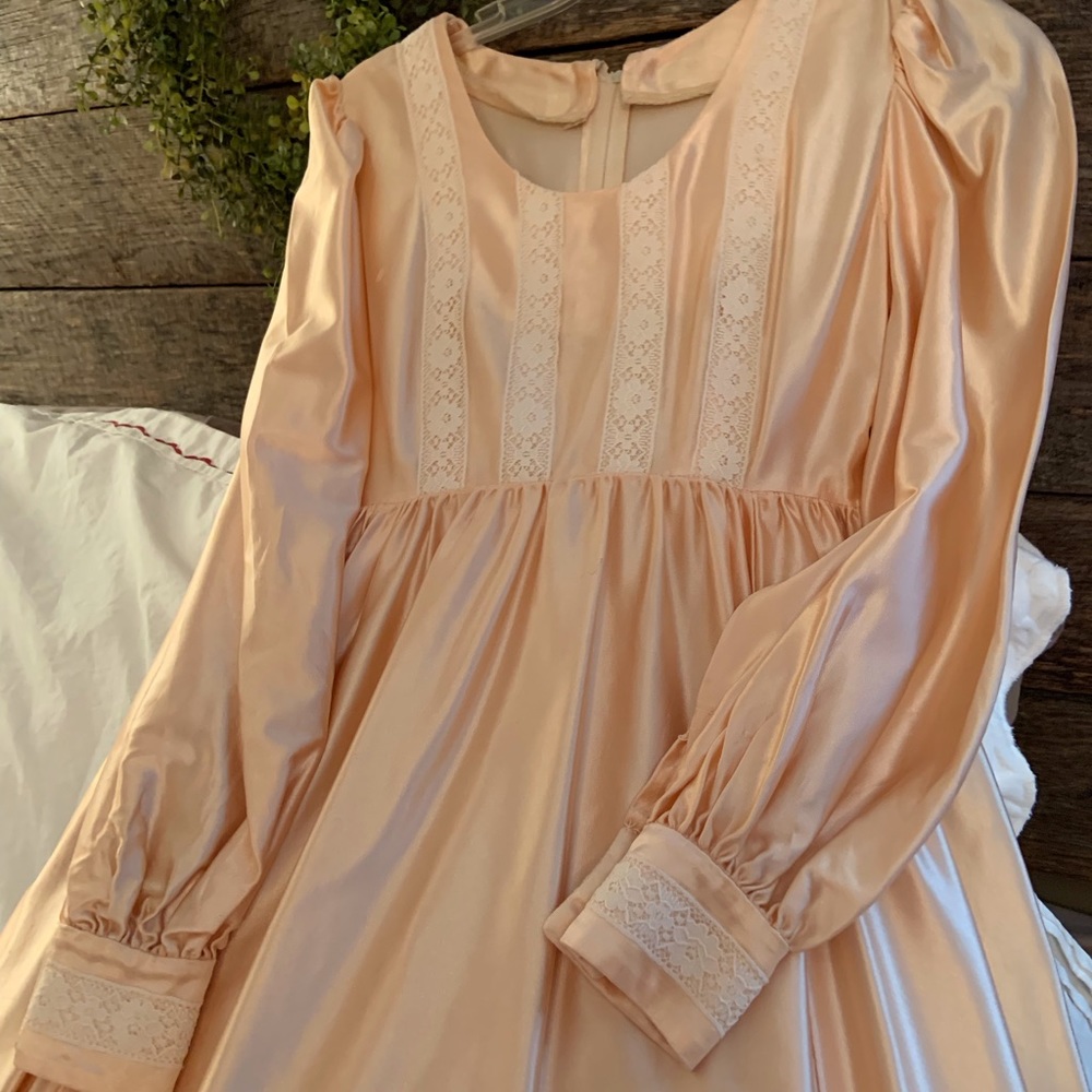 VINTAGE HOMECOMING QUEEN DRESS HANDMADE WORN ONCE 1978 Size 11 EXCELLENT Costume